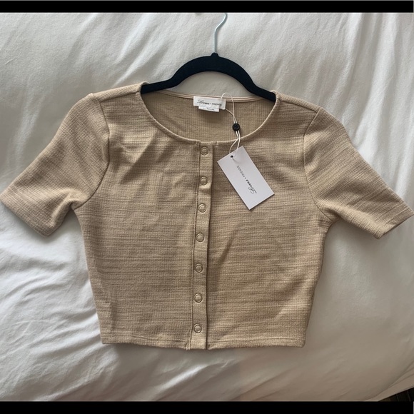 SOLD* NWT Lovers + Friends Pera Top in Tan REVOLVE - Picture 4 of 4